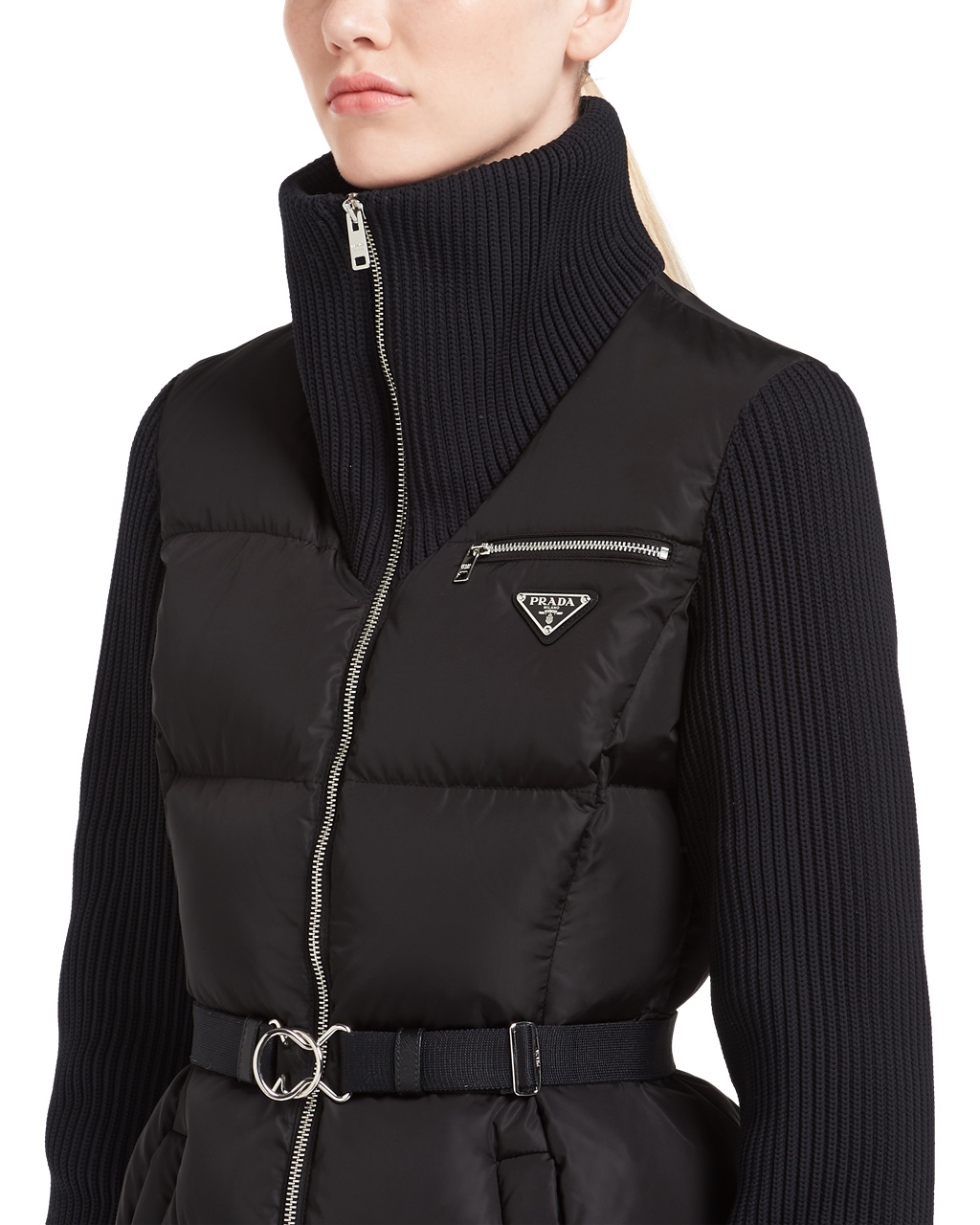 Prada Lette Nylon Puffer Jacket Svarte | 290-NAETIL