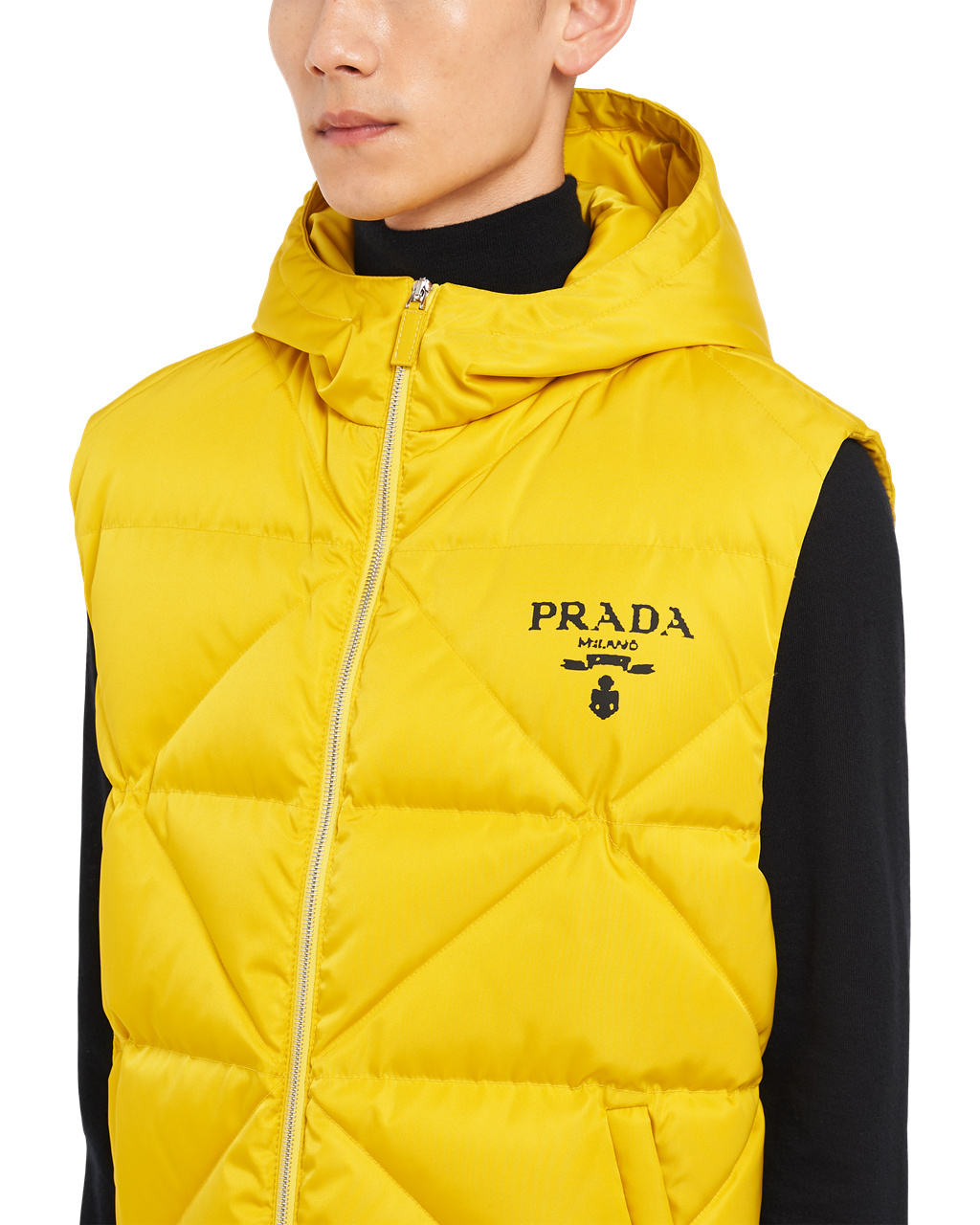 Prada Re-nylon Down Vest Gul | HJGCPA896