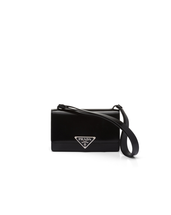 Prada Prada Emblème Brushed-leather Bag Svarte | 630-UMGHON